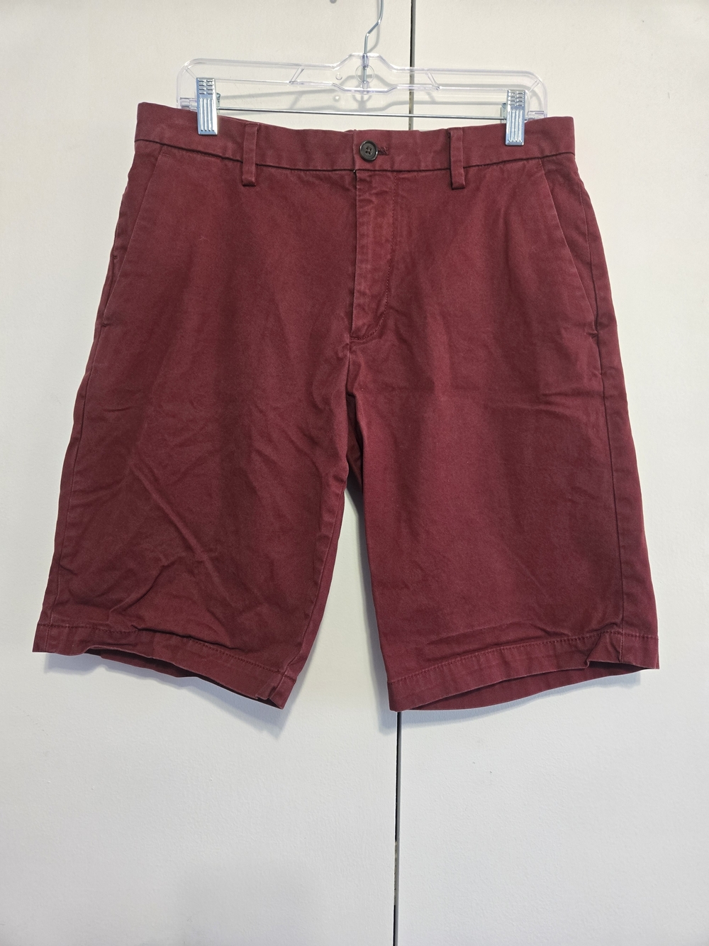 Banana Republic Emerson Shorts Mens 32 Burgundy Stretch Chino Casual